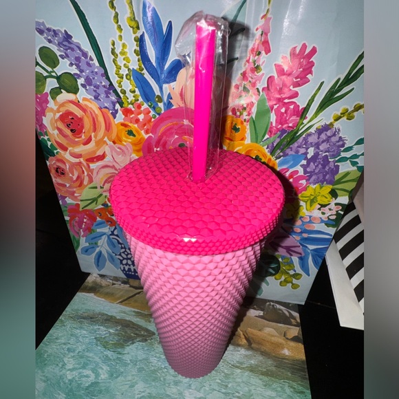 NEW TikTok Viral Hello Kitty Pink Cup Studded Tumbler with Straw & Lid 9” Large - Picture 4 of 5